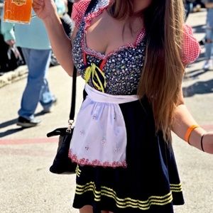 Oktoberfest Drndl Costume